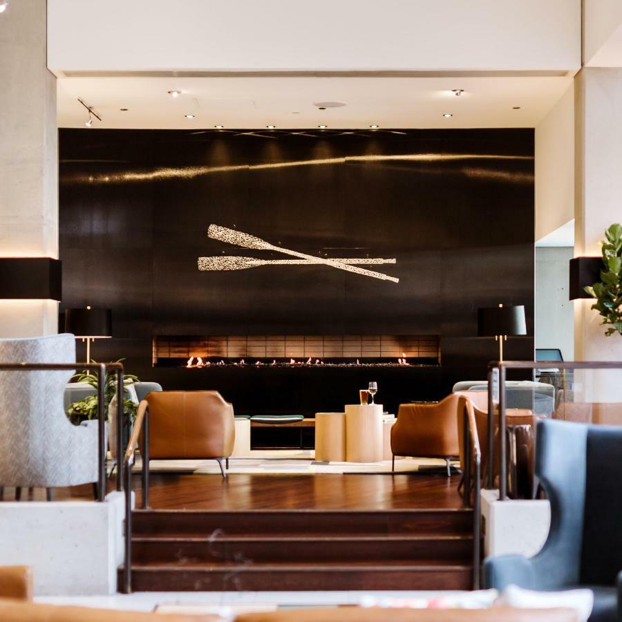 Hotel Murano Tacoma Exterior foto The lounge at the airport